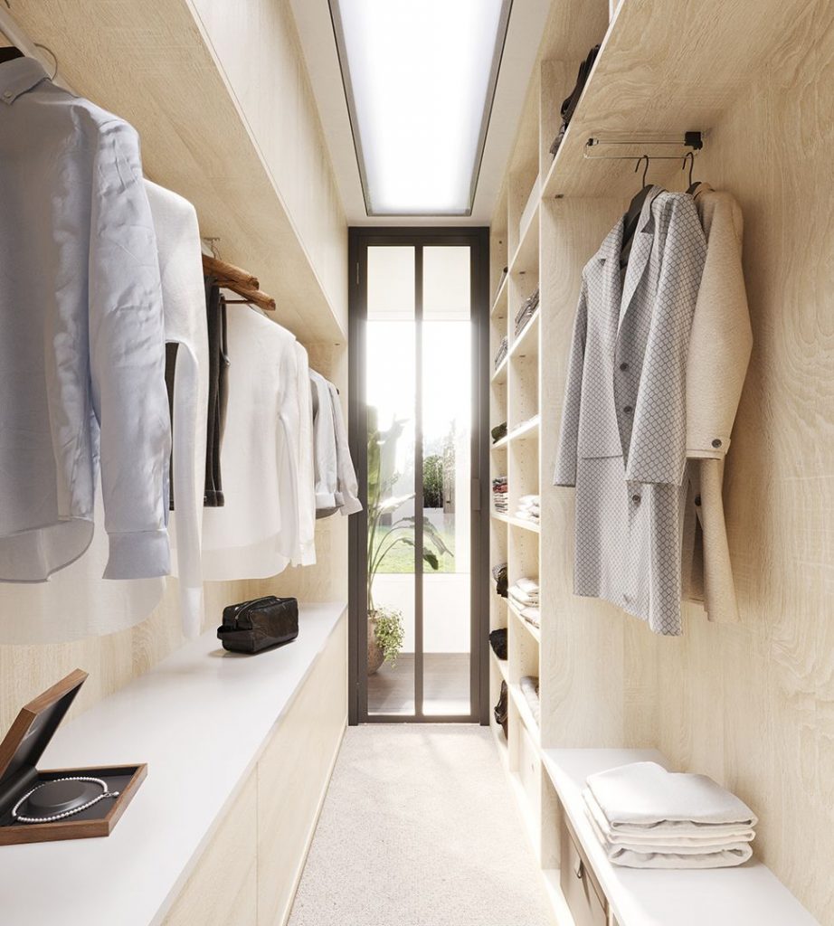 Dressing sur-mesure chêne sable et blanc premium, bloc-porte integra 2 partitions avec poignée, noir mat, vitre feuilletée claire